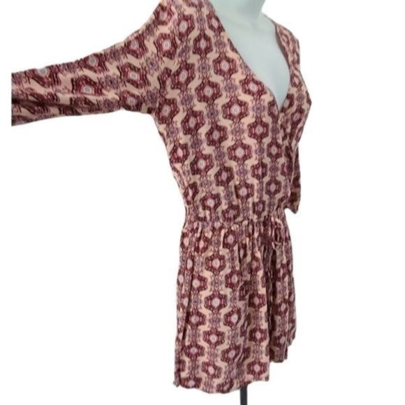 Hollister Pink wrap long sleeve Romper, size S - Picture 10 of 14